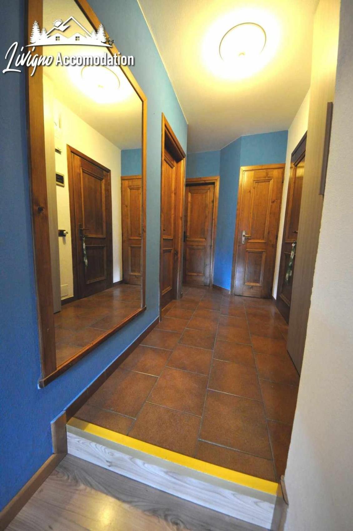 Al Me Bait By Livigno Accomodation Ruang foto