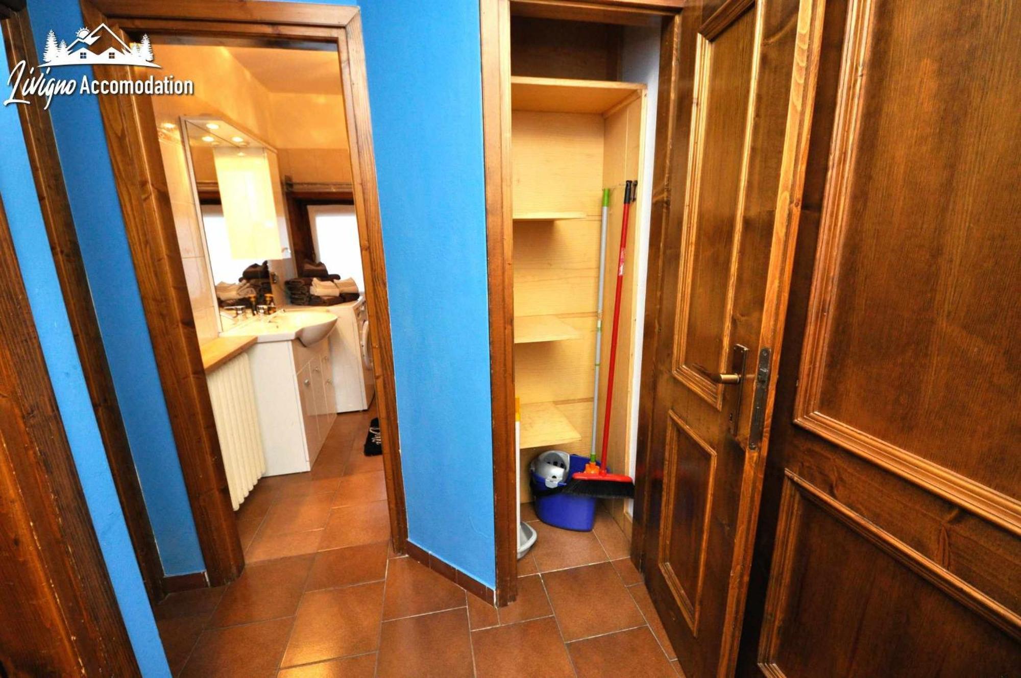 Al Me Bait By Livigno Accomodation Ruang foto