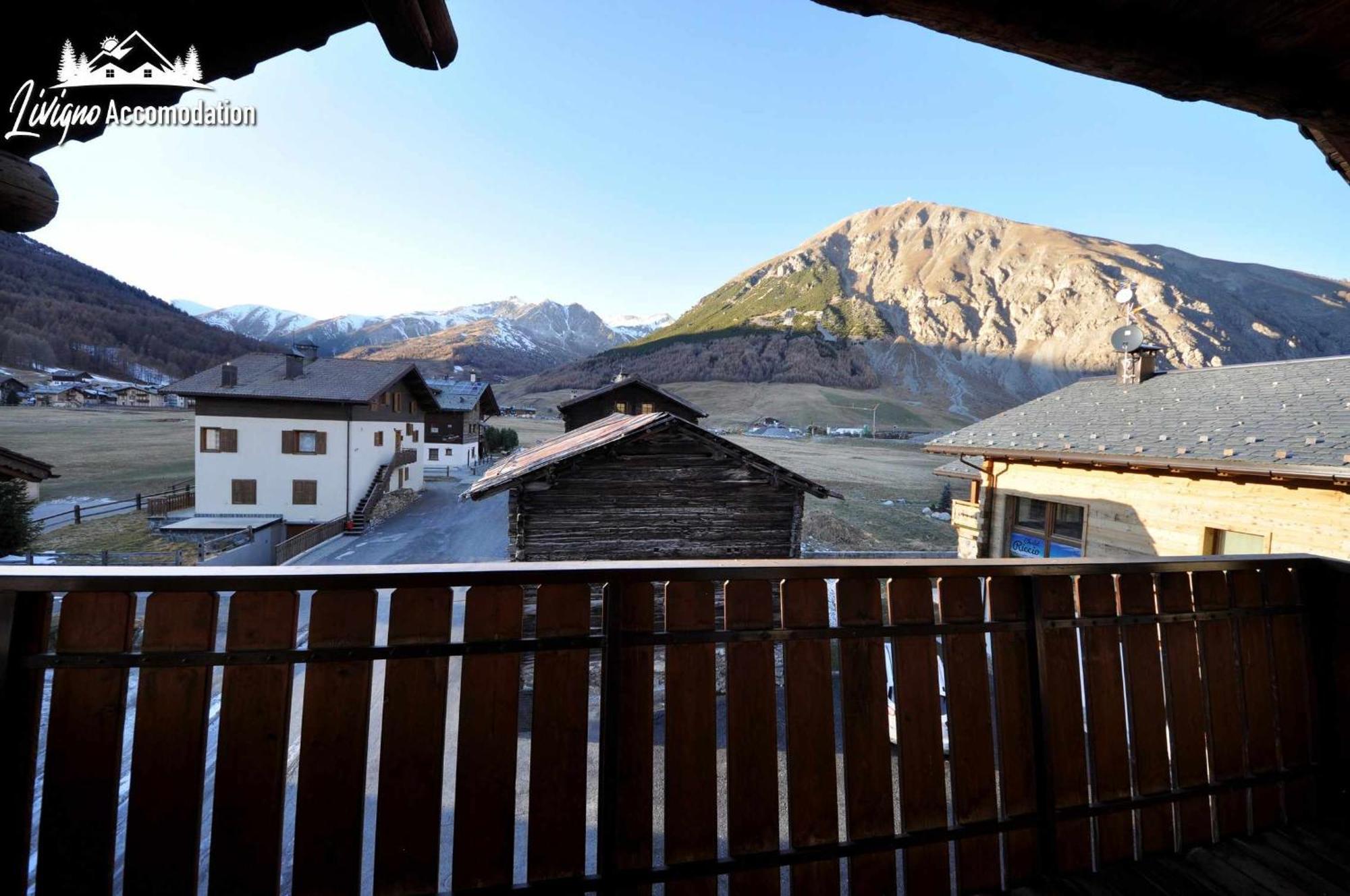 Al Me Bait By Livigno Accomodation Ruang foto