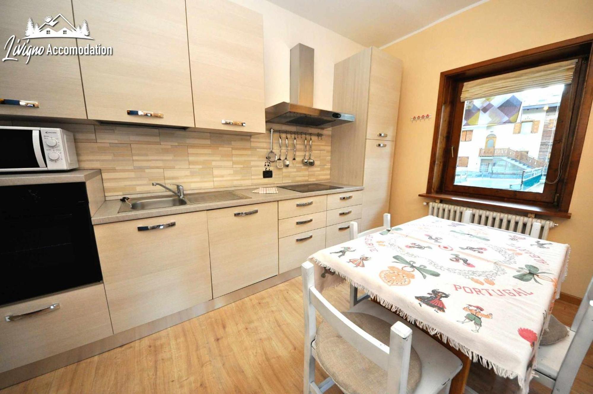 Al Me Bait By Livigno Accomodation Ruang foto